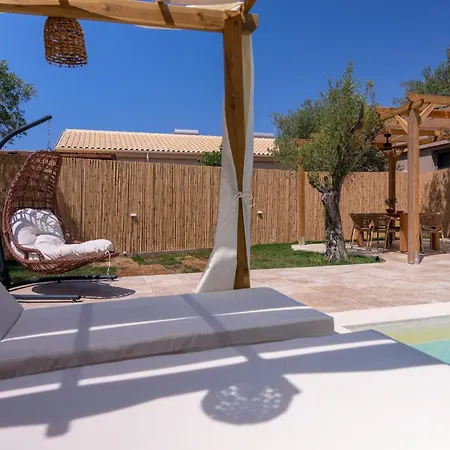 Terra Elea Luxury Pool Gaia Nikiti (Sithonia)