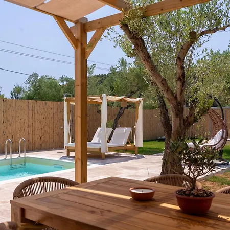 Terra Elea Luxury Pool Gaia
